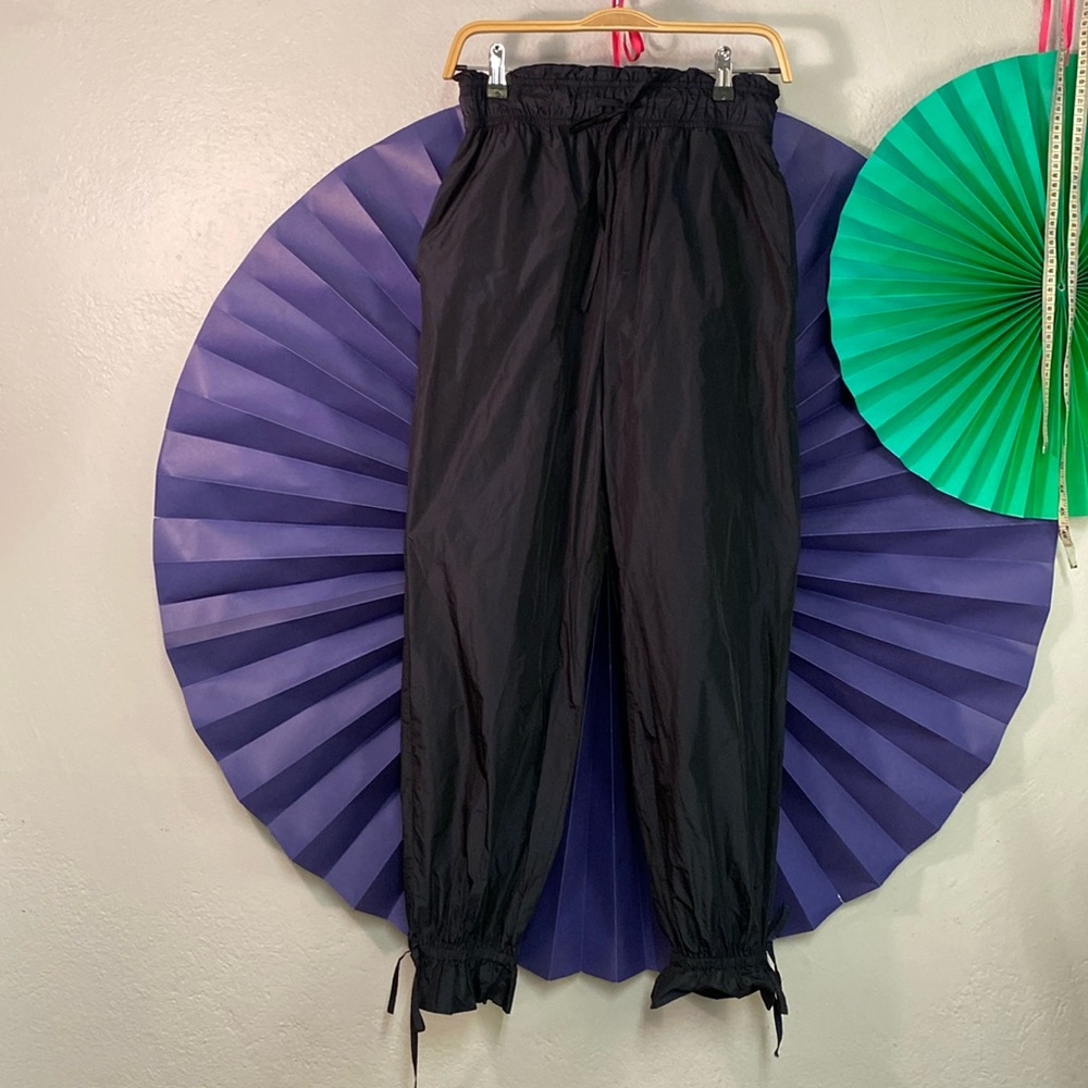 Zara Windbreaker Pants, S